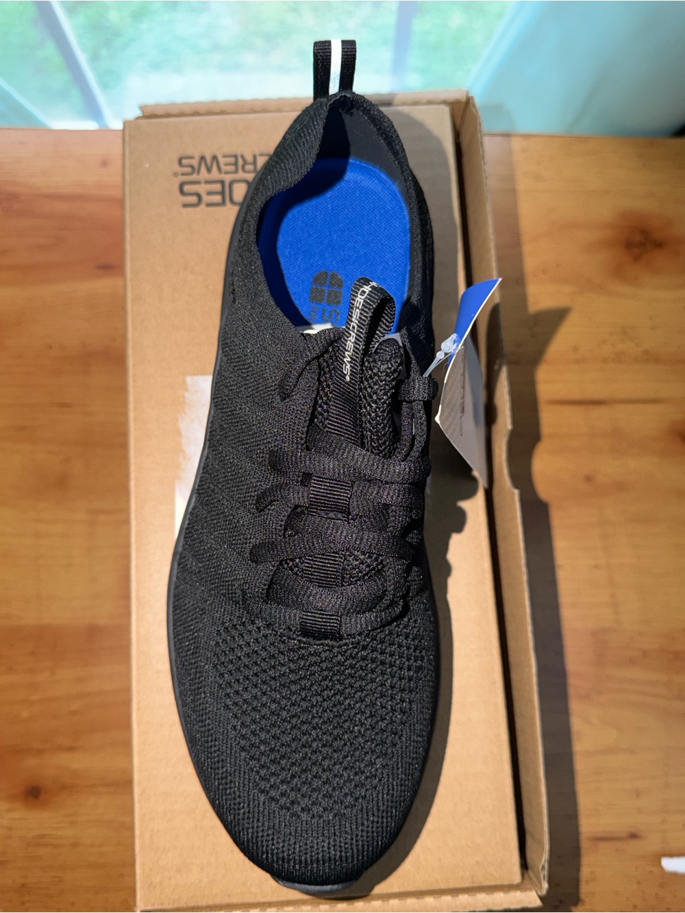 All-Black Knit Sneaker - Lightweight Athletic Shoe 7.5 - Picture 4 of 9